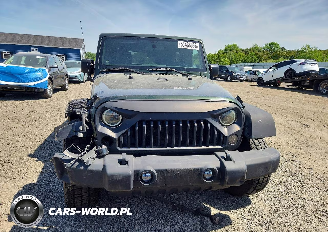 2011 Jeep Wrangler Unlimited Sport VIN:1J4BA3H17BL551297 - 5
