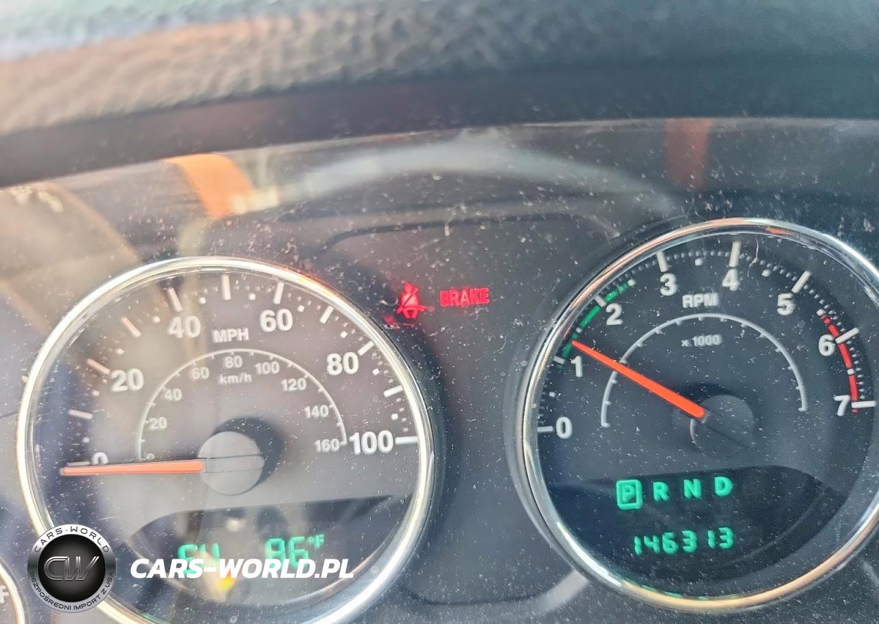 2011 Jeep Wrangler Unlimited Sport VIN:1J4BA3H17BL551297 - 9