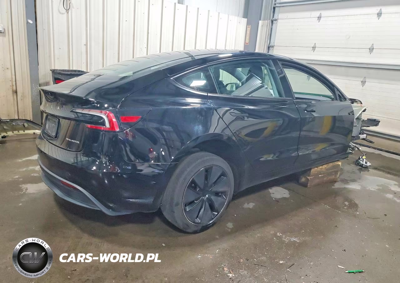 2024 Tesla Model 3 VIN:5YJ3E1EB9RF814712 - 3