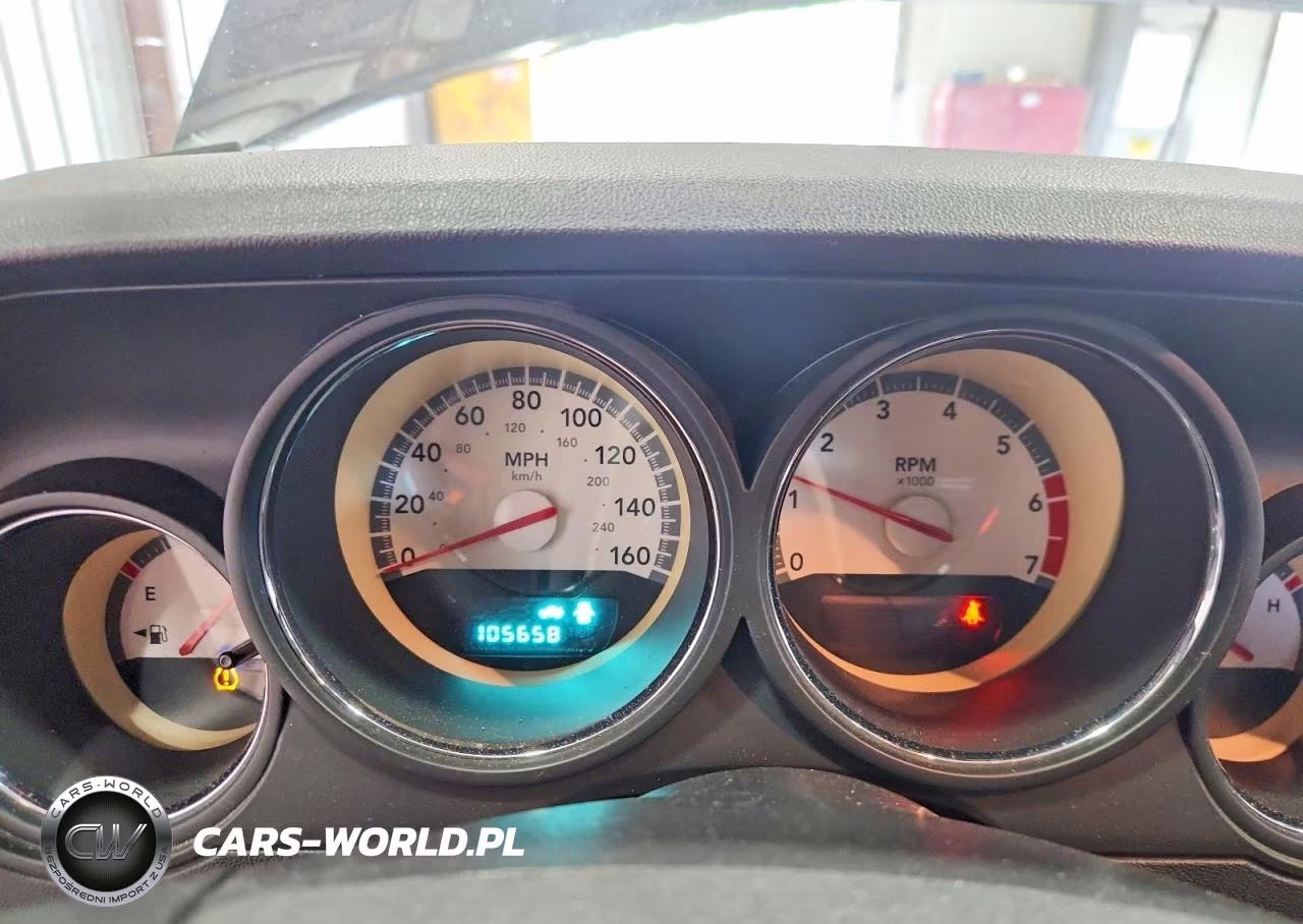 2010 Dodge Challenger VIN:2B3CJ5DT1AH241253 - 9