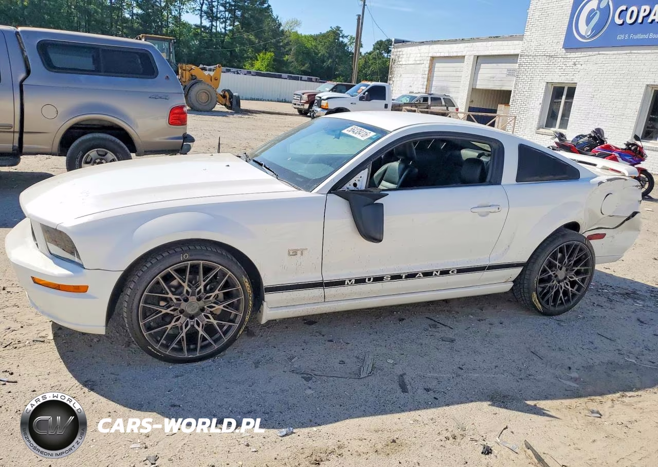 2006 Ford Mustang Gt – zdjęcie 1 z 12