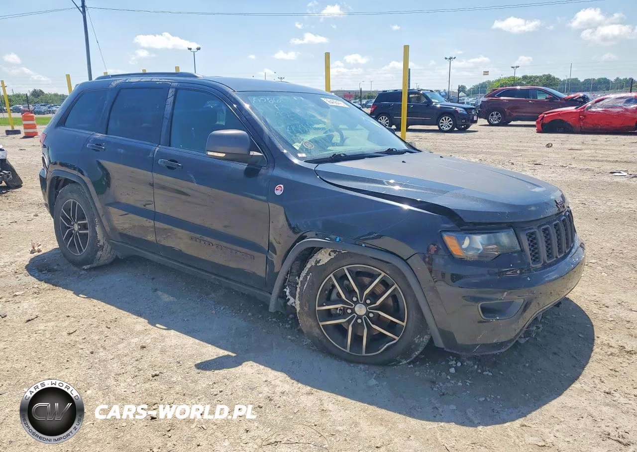 2018 Jeep Grand Cherokee Trailhawk VIN:1C4RJFLG1JC444407 - 4