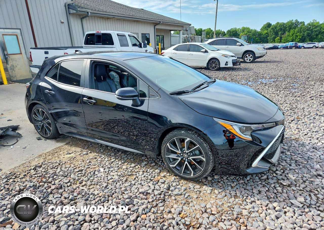 2022 Toyota Corolla Xse VIN:JTNC4MBE8N3158198 - 4