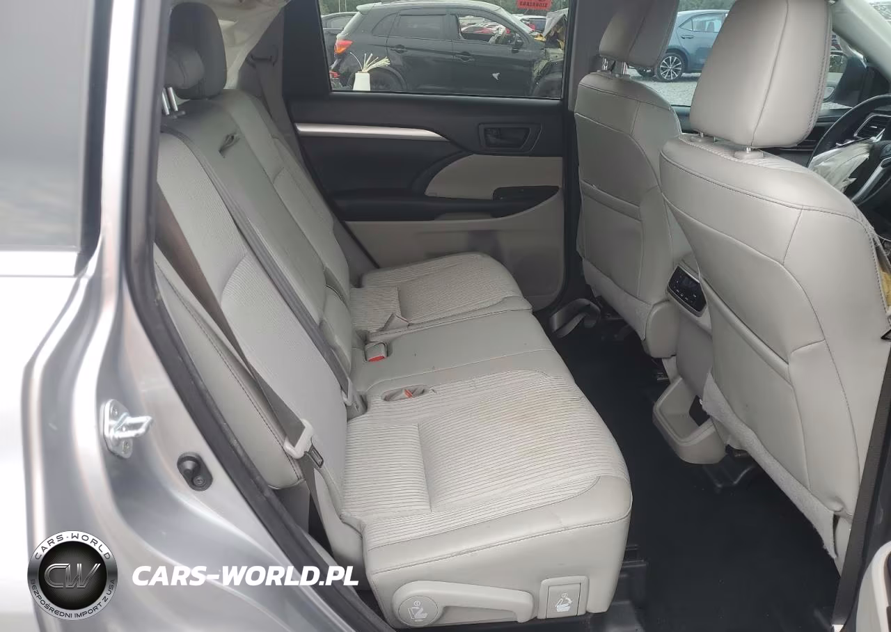 2016 Toyota Highlander Le Plus VIN:5TDZKRFH9GS184400 - 11