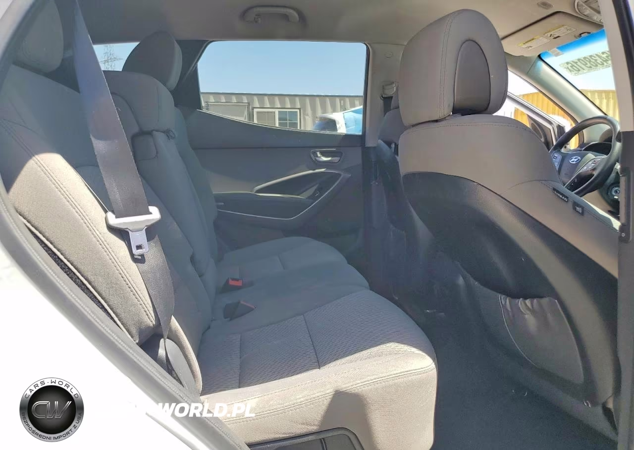 2016 Hyundai Santa Fe Sport 2.4L VIN:5XYZTDLB2GG330195 - 11