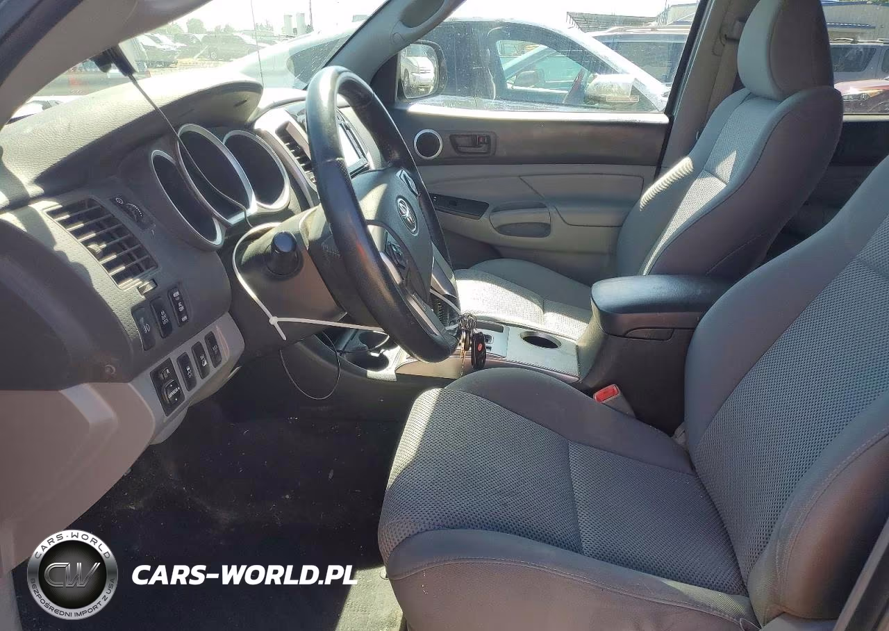 2015 Toyota Tacoma V6 VIN:5TFLU4EN4FX135978 - 7