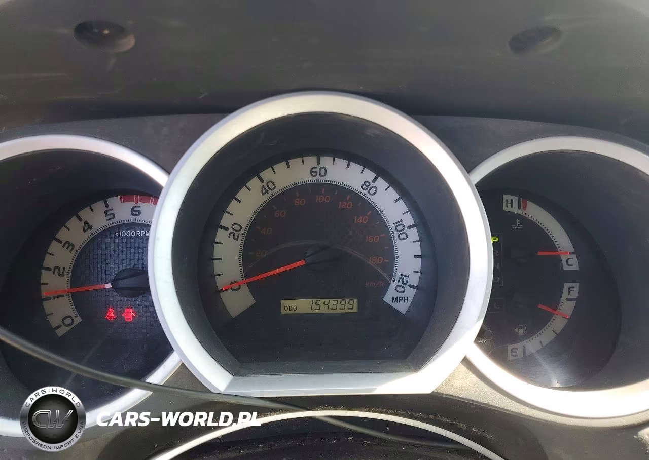 2015 Toyota Tacoma V6 VIN:5TFLU4EN4FX135978 - 9
