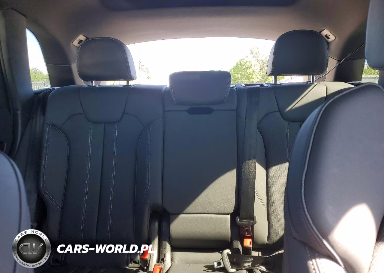 2023 Audi Q5 Prestige 45 VIN:WA1FAAFY0P2193673 - 10