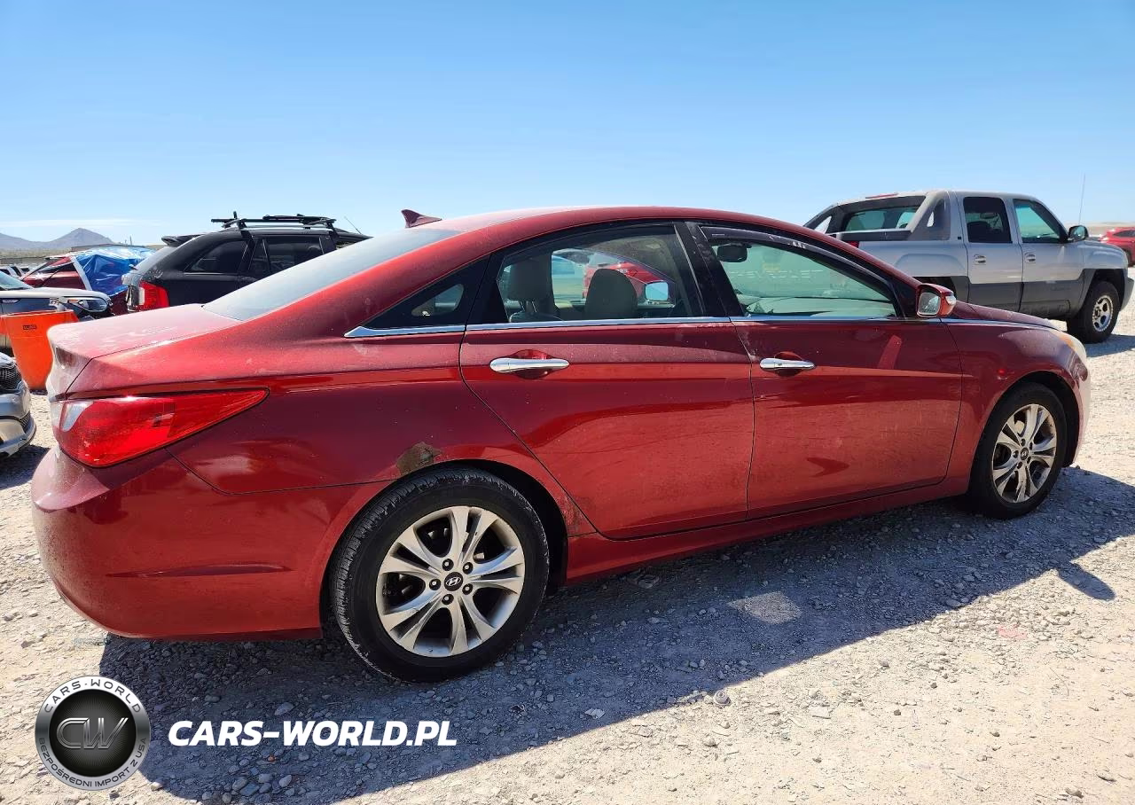 2011 Hyundai Sonata VIN:5NPEC4AC5BH240809 - 3