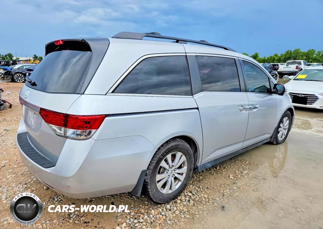 2015 Honda Odyssey Exl VIN:5FNRL5H63FB097709 - 3