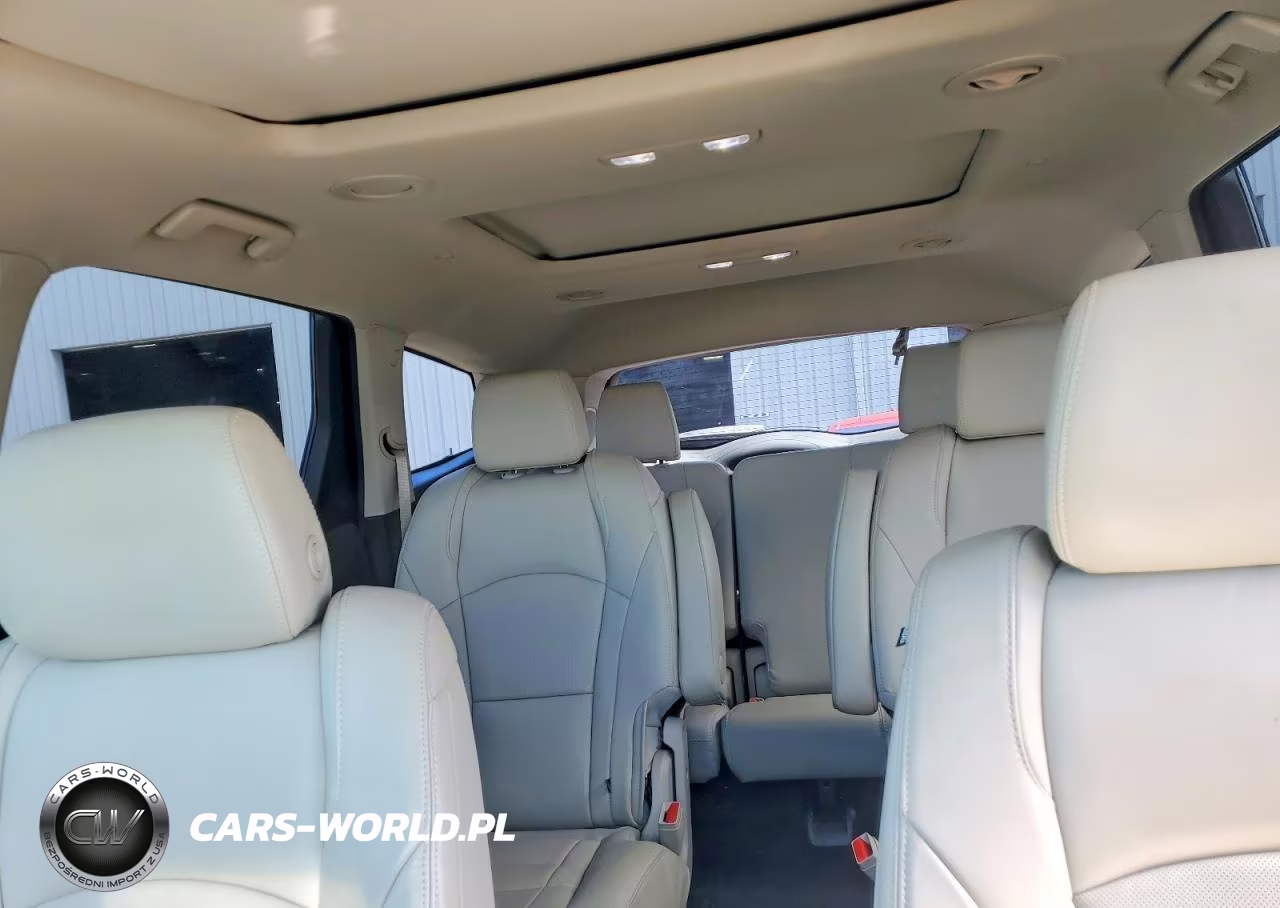 2020 Buick Enclave Essence VIN:5GAERBKW2LJ210009 - 10