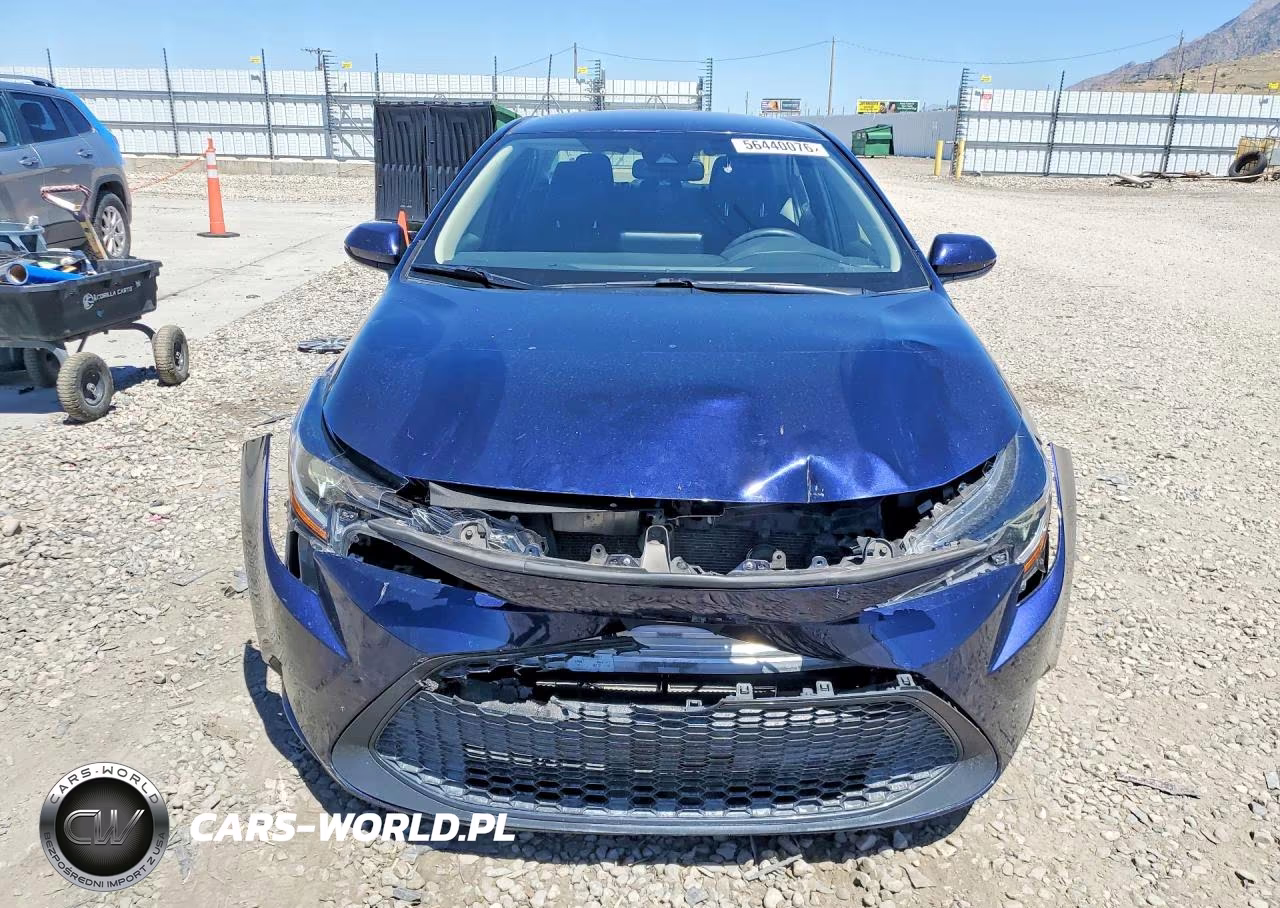 2022 Toyota Corolla Le VIN:JTDEAMDE3NJ042566 - 5