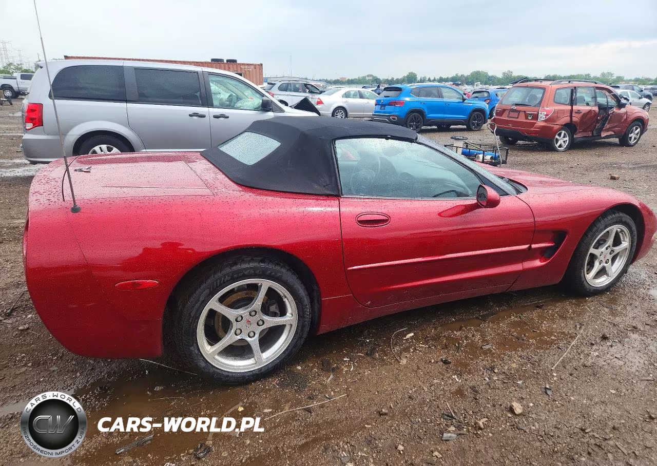 2000 Chevrolet Corvette VIN:1G1YY32GXY5116224 - 3