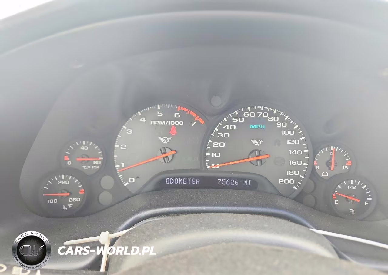 2000 Chevrolet Corvette VIN:1G1YY32GXY5116224 - 9