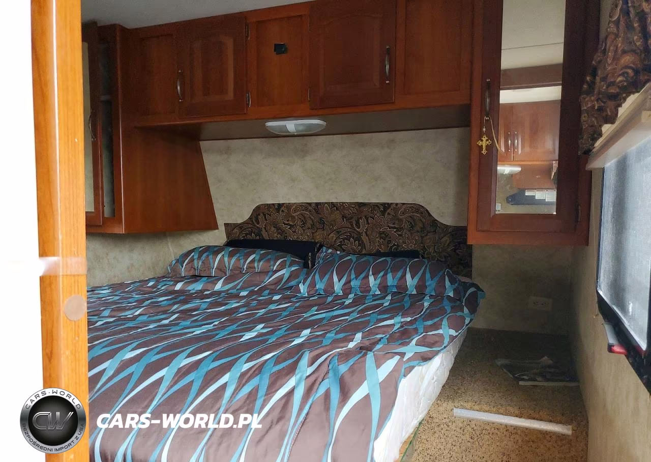 2011 Keystone Cougar Camper VIN:4YDT29B20BV503217 - 5