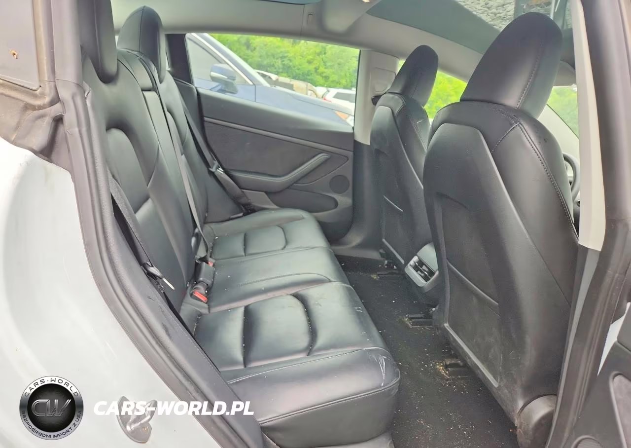 2023 Tesla Model 3 VIN:5YJ3E1EA0PF573918 - 10