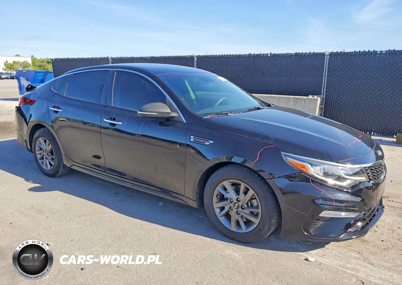 2020 Kia Optima Lx VIN:5XXGT4L31LG451556 - 4
