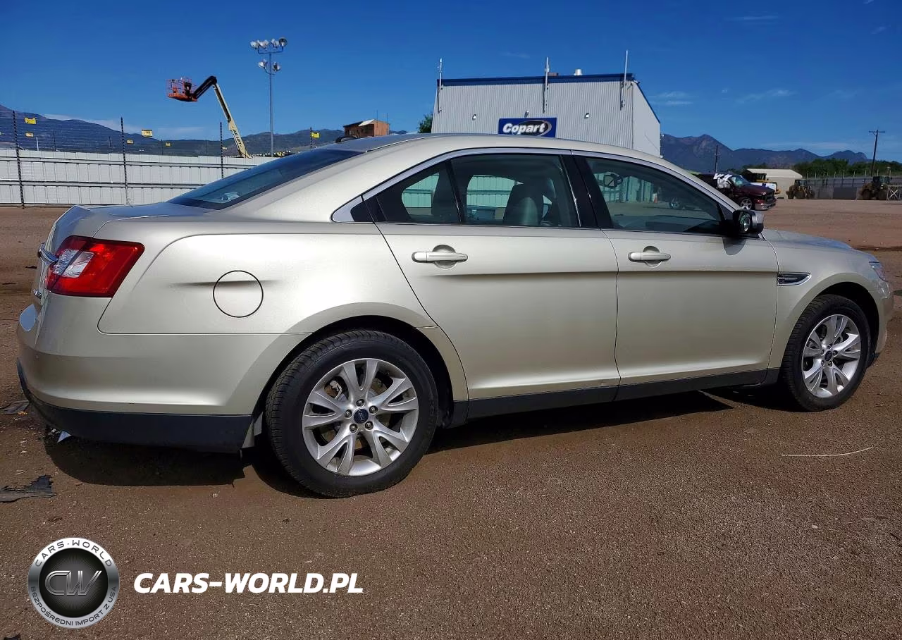 2010 Ford Taurus Sel VIN:1FAHP2HW0AG137232 - 3