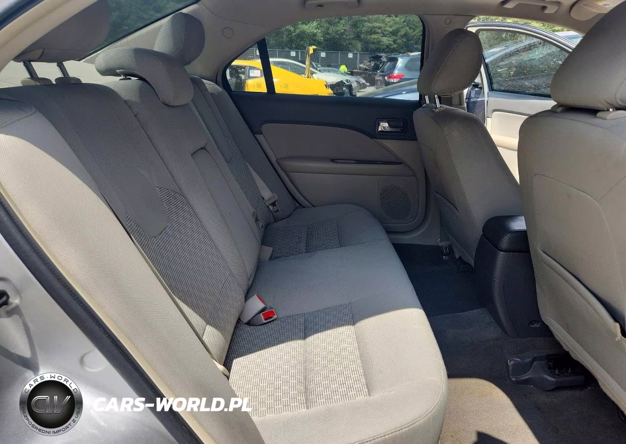 2012 Ford Fusion Se VIN:3FAHP0HG1CR235551 - 10