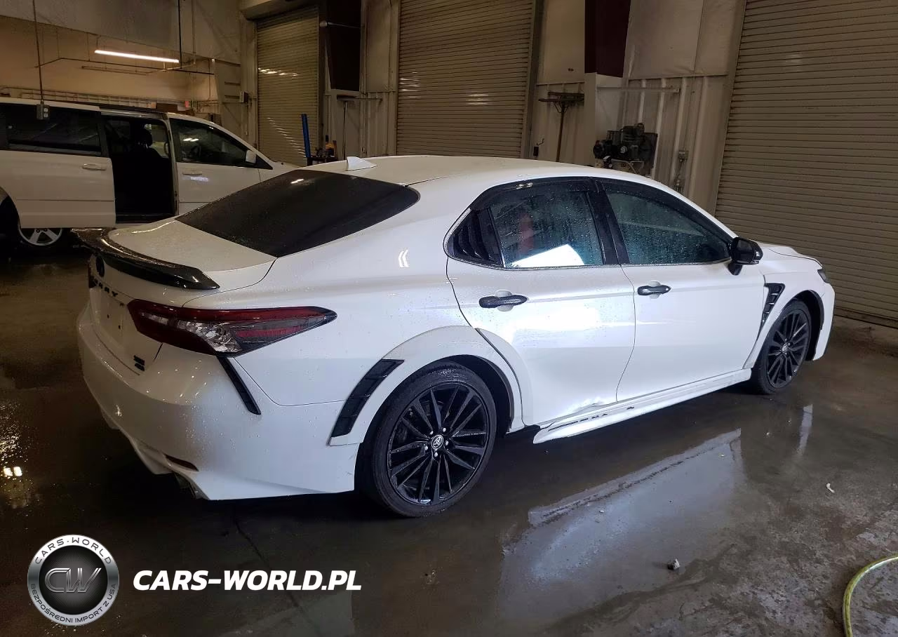 2021 Toyota Camry Xse VIN:4T1K61BK5MU022856 - 3