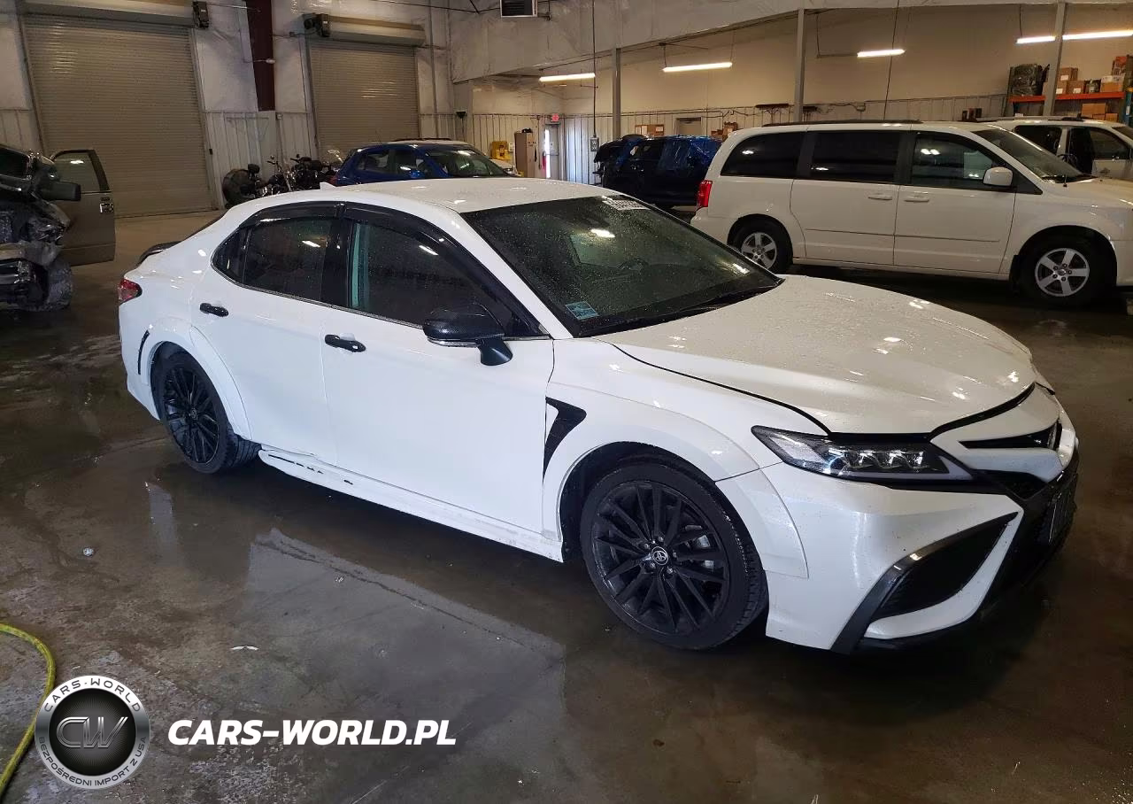 2021 Toyota Camry Xse VIN:4T1K61BK5MU022856 - 4