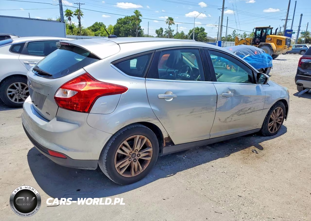 2012 Ford Focus Sel VIN:1FAHP3M23CL317596 - 3