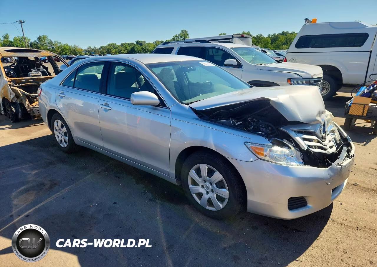 2010 Toyota Camry Le VIN:4T1BF3EK5AU015814 - 4