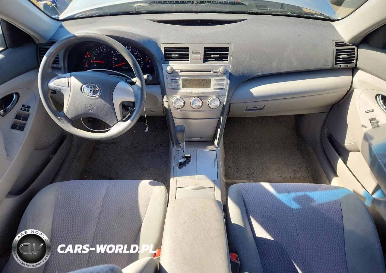 2010 Toyota Camry Le VIN:4T1BF3EK5AU015814 - 8