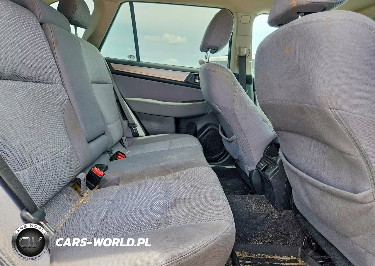 2018 Subaru Outback 2.5I Premium VIN:4S4BSACC9J3290720 - 11