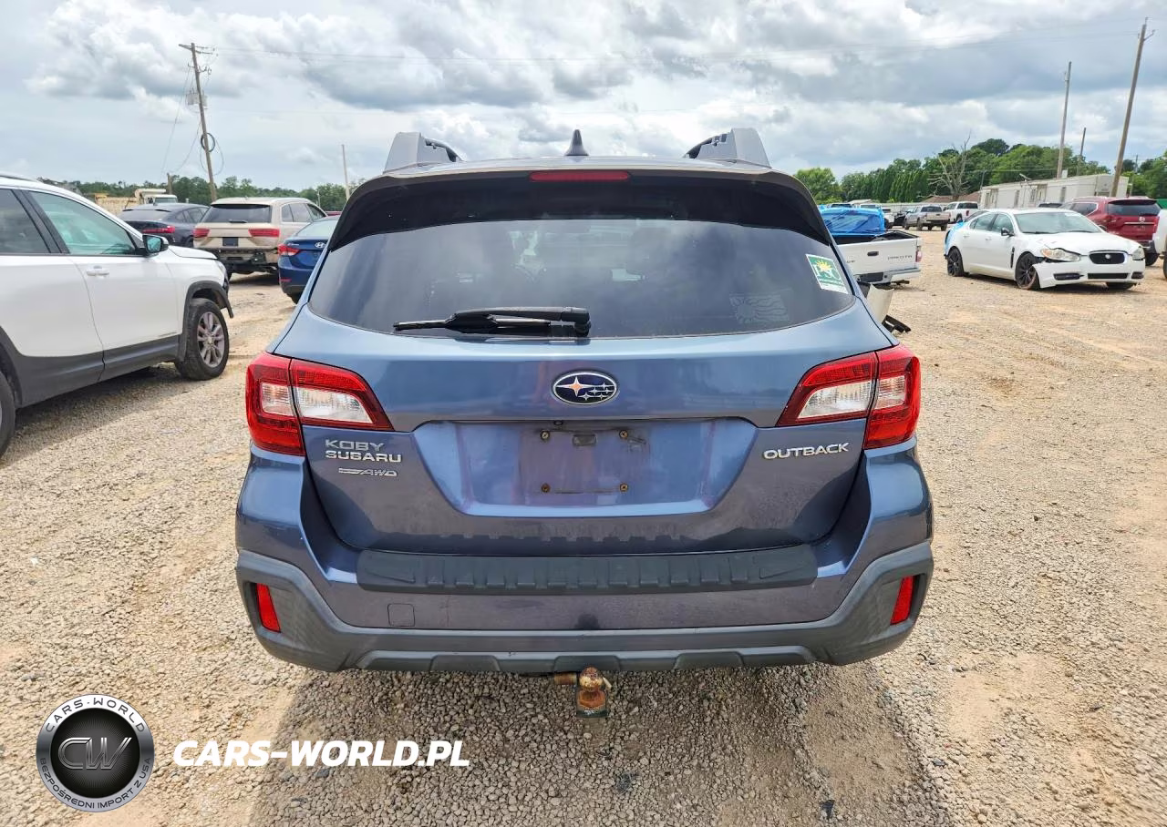 2018 Subaru Outback 2.5I Premium VIN:4S4BSACC9J3290720 - 6