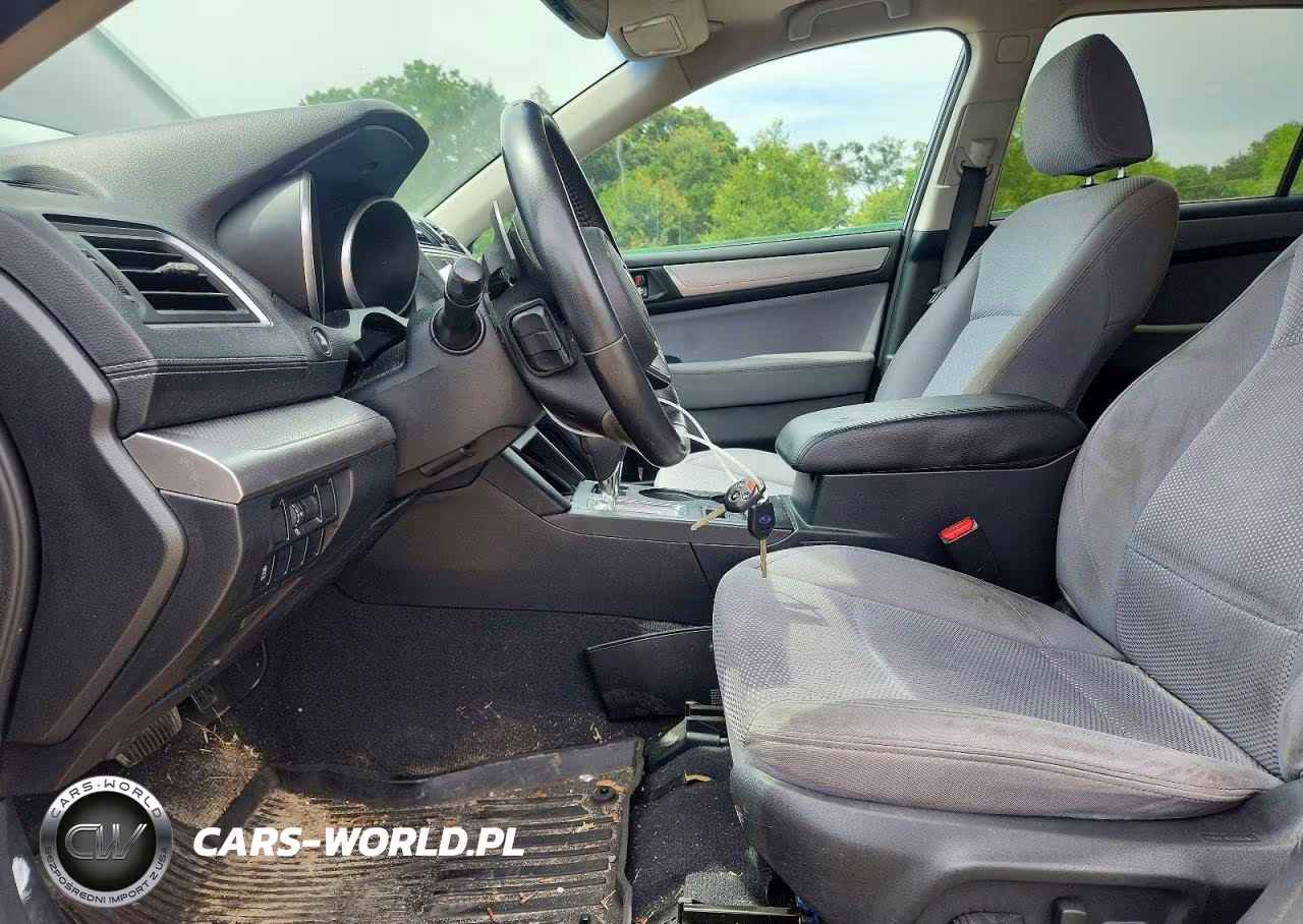 2018 Subaru Outback 2.5I Premium VIN:4S4BSACC9J3290720 - 7