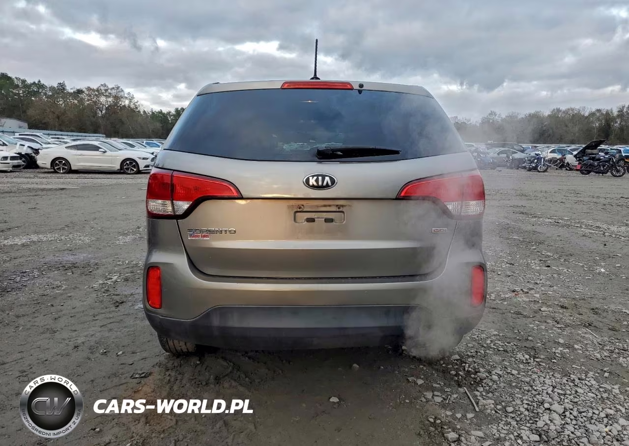 2015 Kia Sorento Lx VIN:5XYKT3A66FG637790 - 6