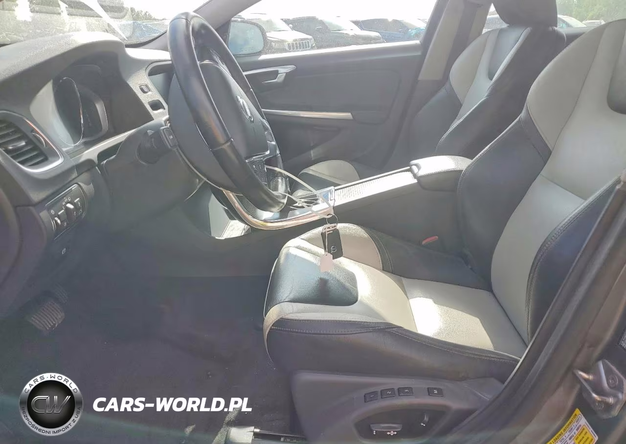 2016 Volvo S60 Cross Country T5 VIN:YV4612UM2G2001193 - 7