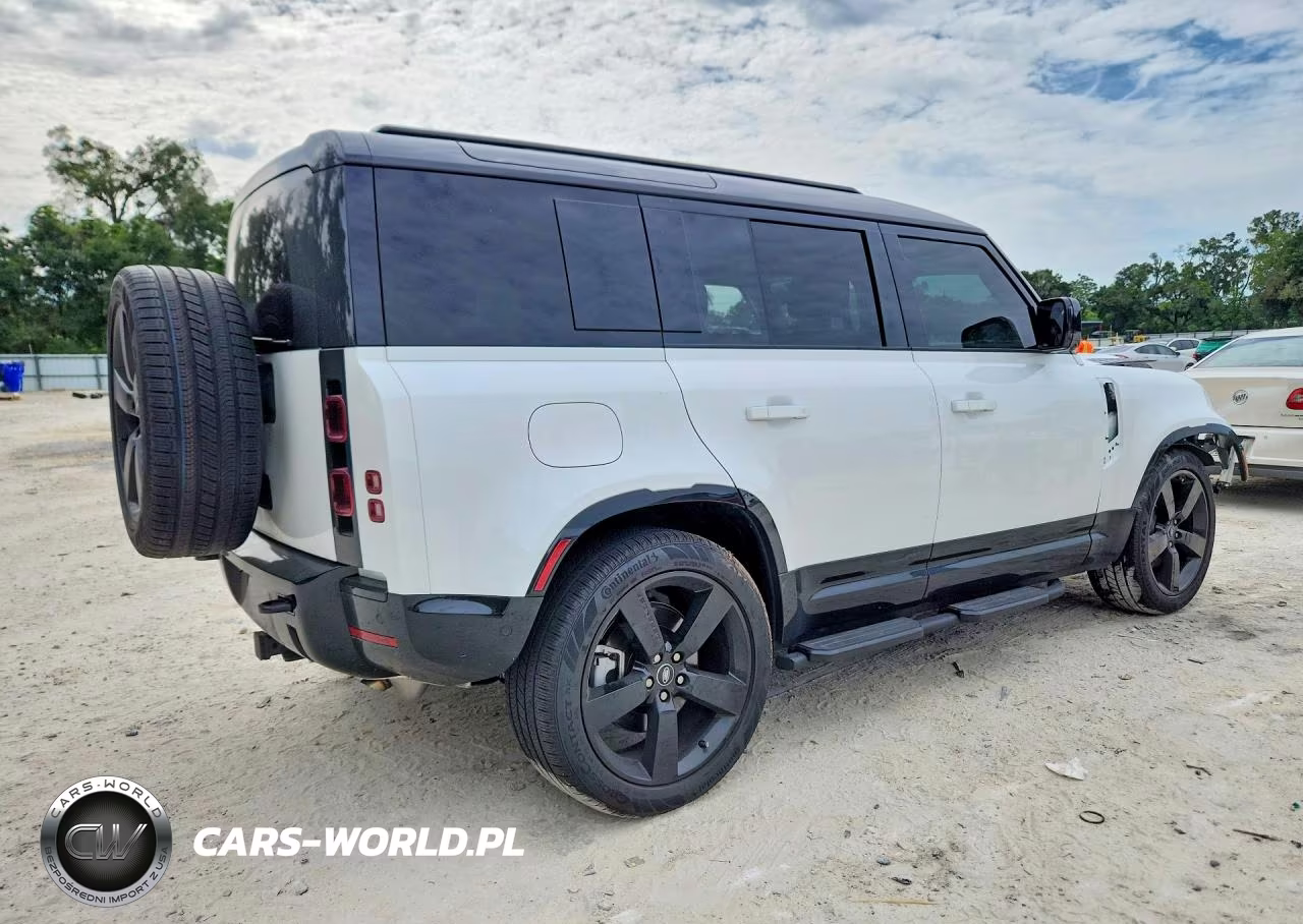 2025 Land Rover Defender 110 X-Dynamic Se VIN:SALE27EU9S2446300 - 3