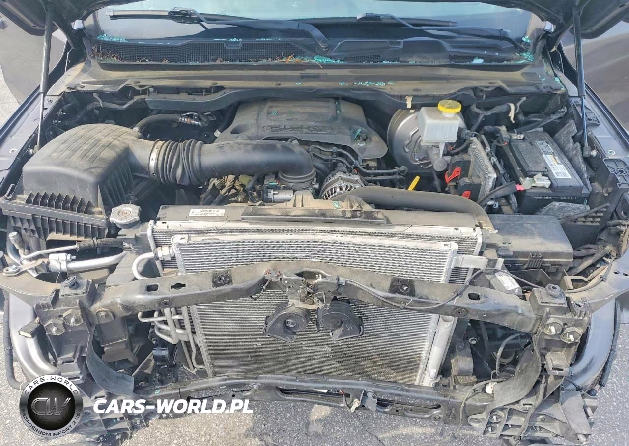 2020 Ram 1500 Laramie VIN:1C6SRFDT1LN111421 - 11