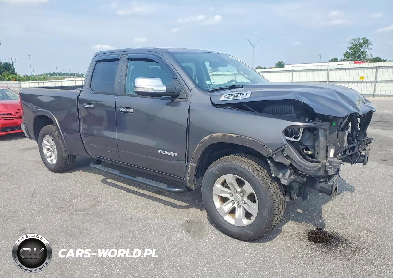 2020 Ram 1500 Laramie VIN:1C6SRFDT1LN111421 - 4