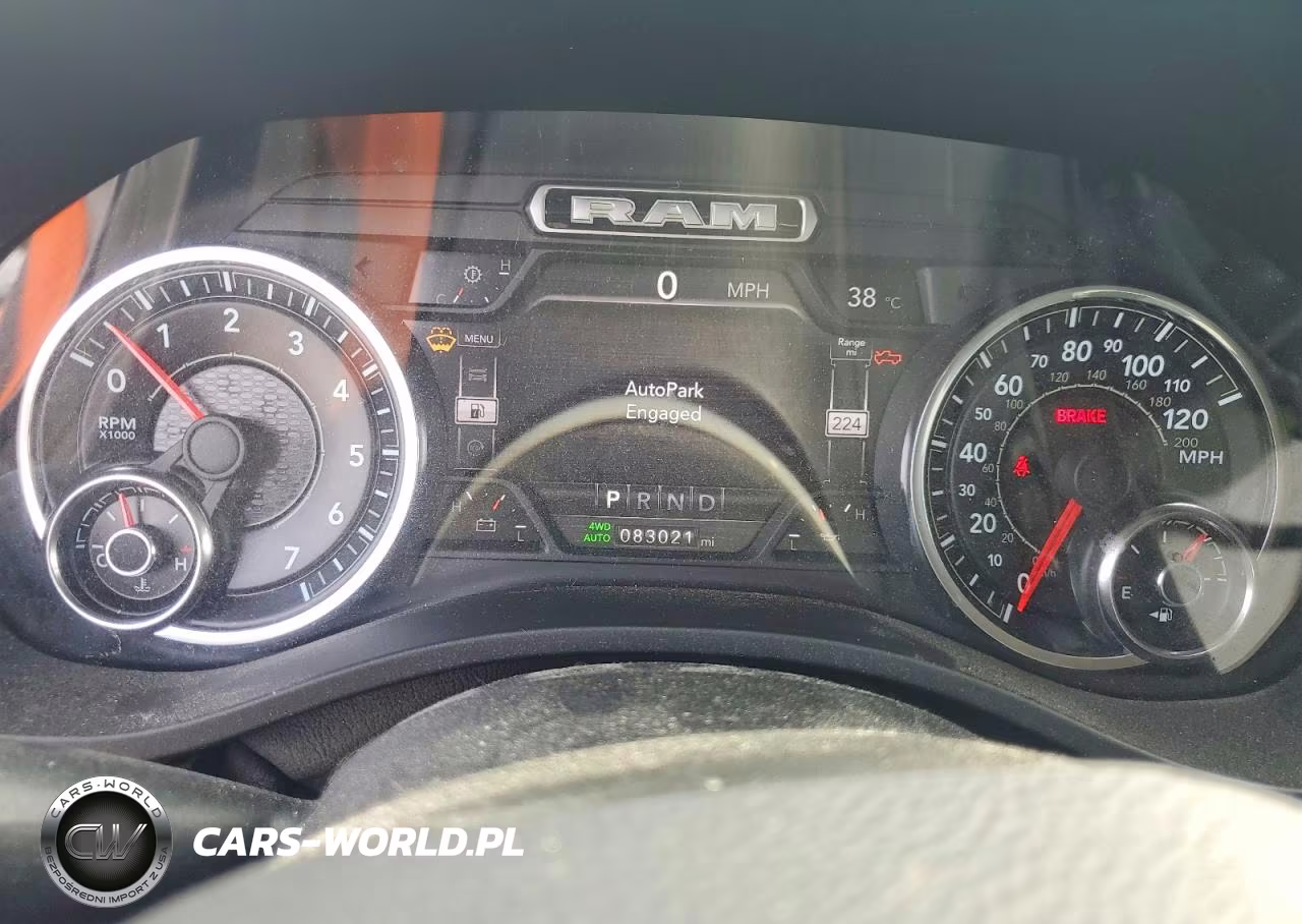 2020 Ram 1500 Laramie VIN:1C6SRFDT1LN111421 - 9