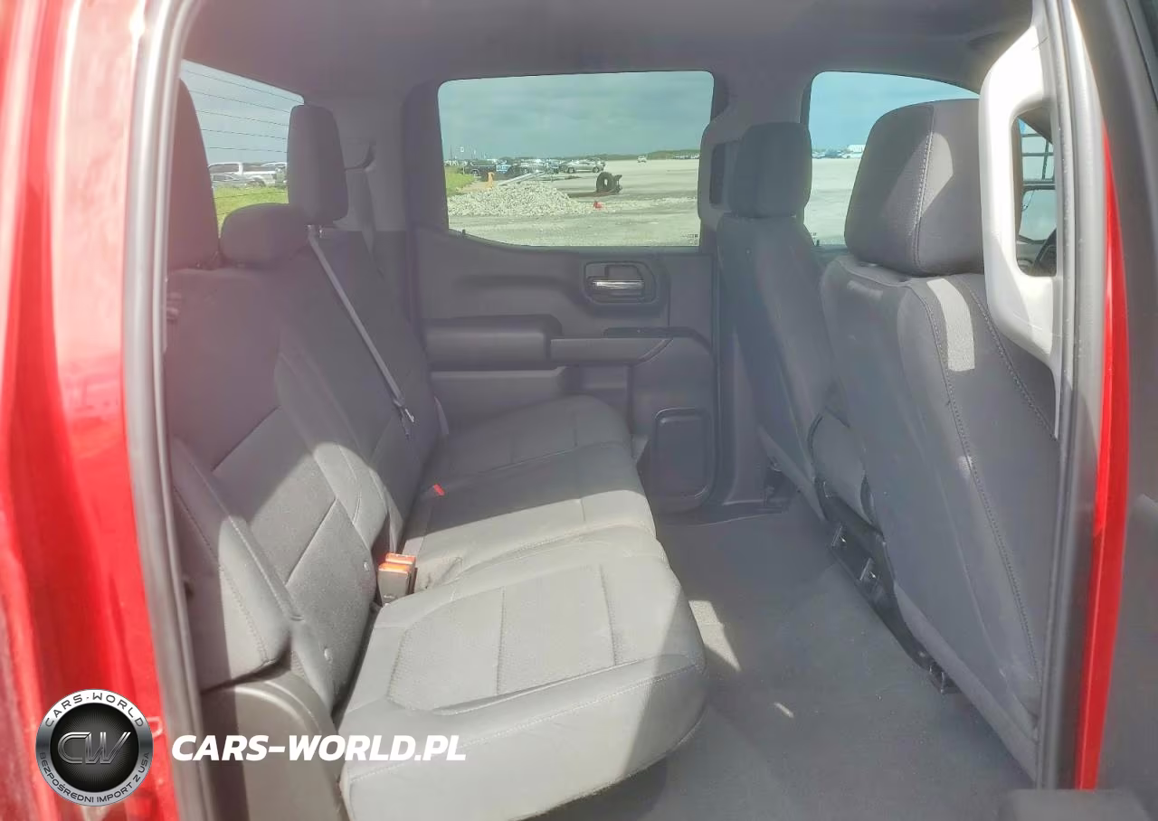 2022 Chevrolet Silverado Ltd C1500 Custom VIN:3GCPWBEK9NG174297 - 10