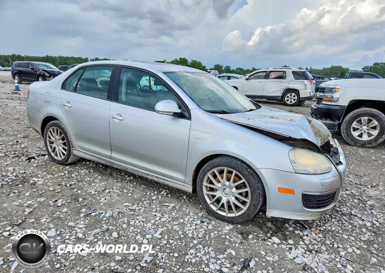 2008 Volkswagen Jetta Wolfsburg VIN:3VWRJ71K58M180949 - 4