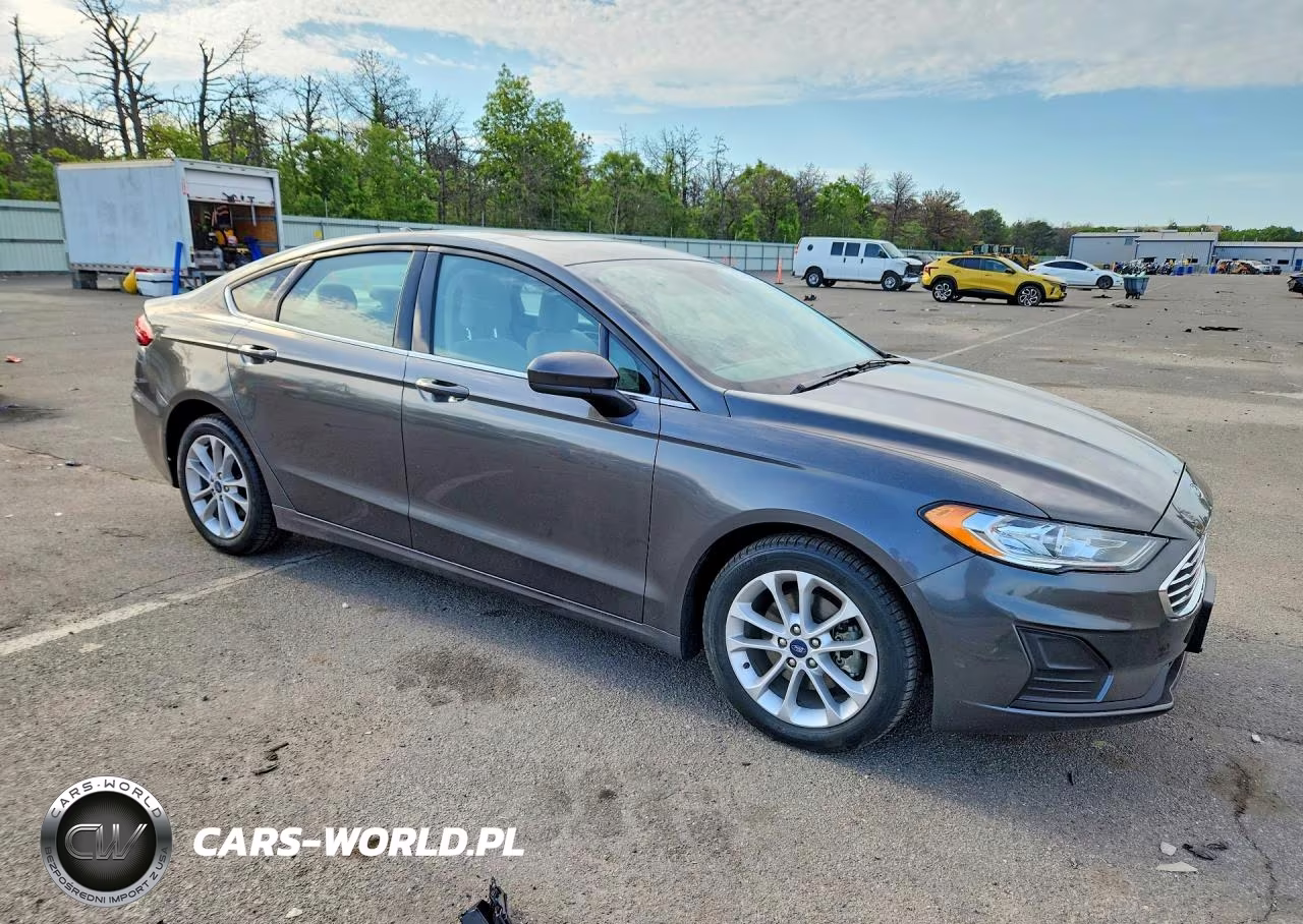 2020 Ford Fusion Se VIN:3FA6P0LU5LR183202 - 4