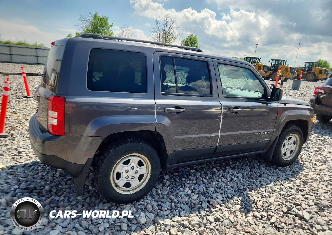 2015 Jeep Patriot Sport VIN:1C4NJRBB2FD331878 - 3