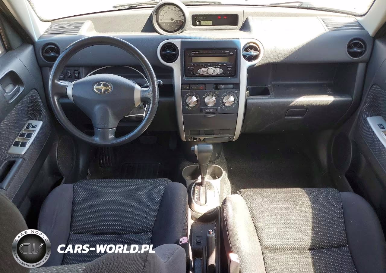 2006 Toyota Scion Xb VIN:JTLKT324964055845 - 8
