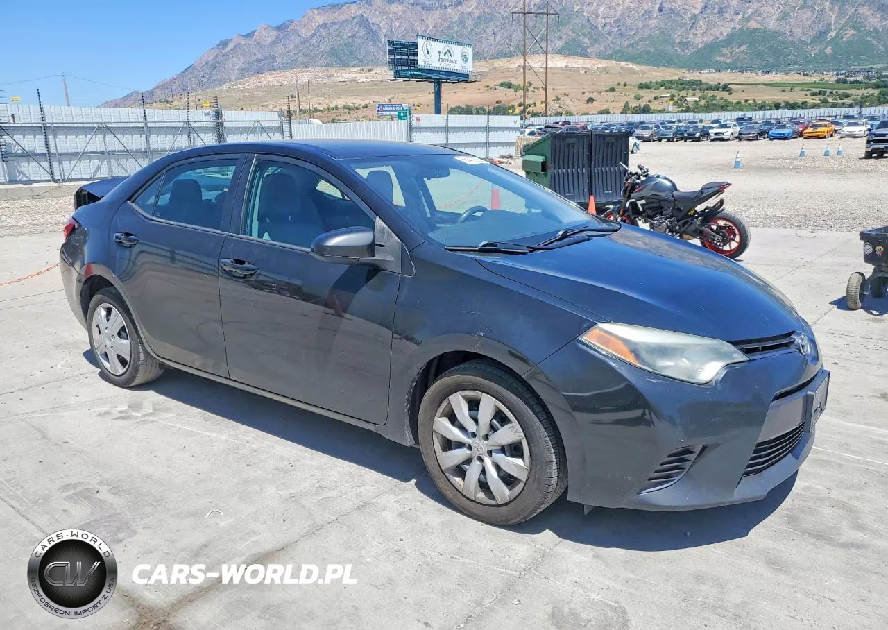 2016 Toyota Corolla VIN:2T1BURHE1GC624858 - 4