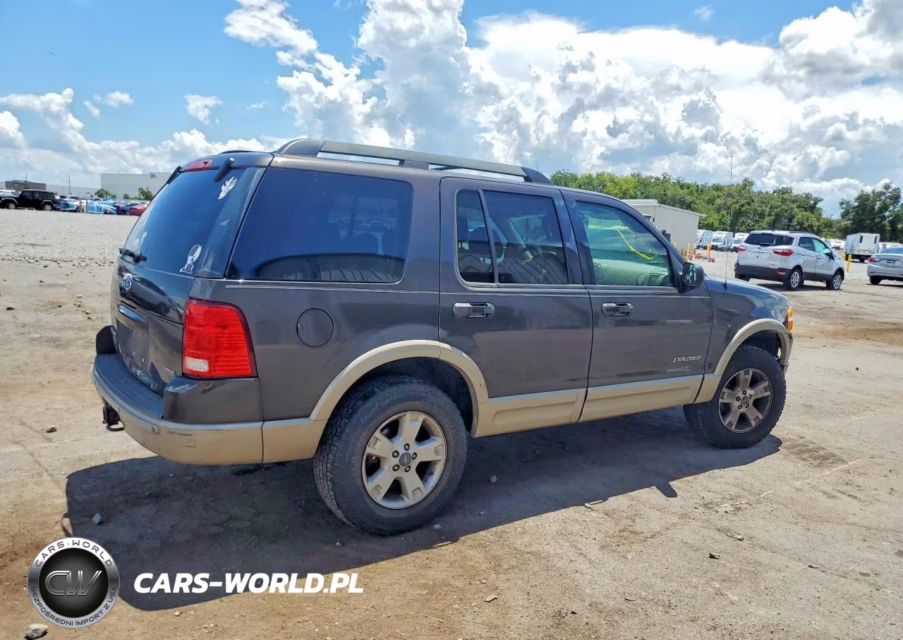 2005 Ford Explorer VIN:1FMDU74W95UA28114 - 3