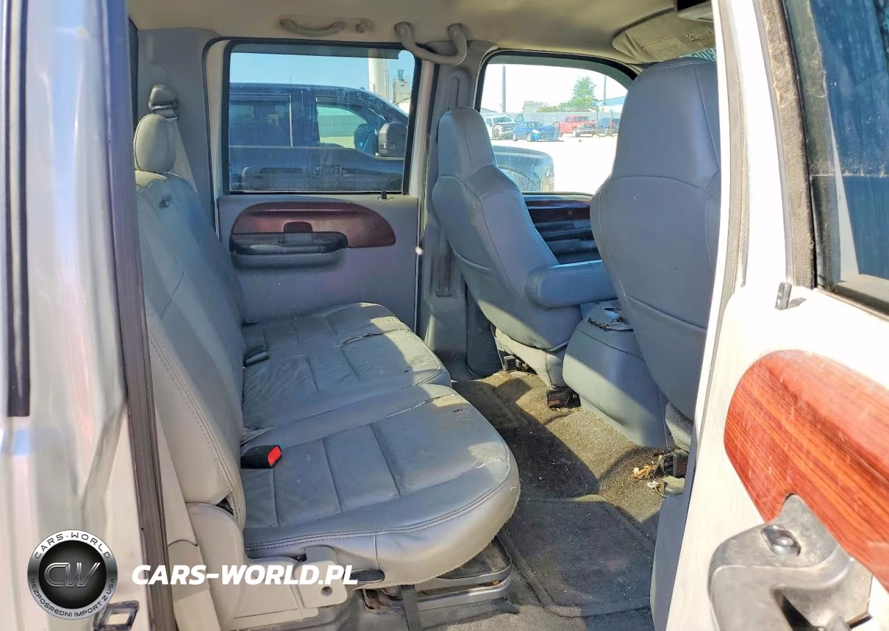 2005 Ford F250 Super Duty VIN:1FTSW21P05ED38295 - 10