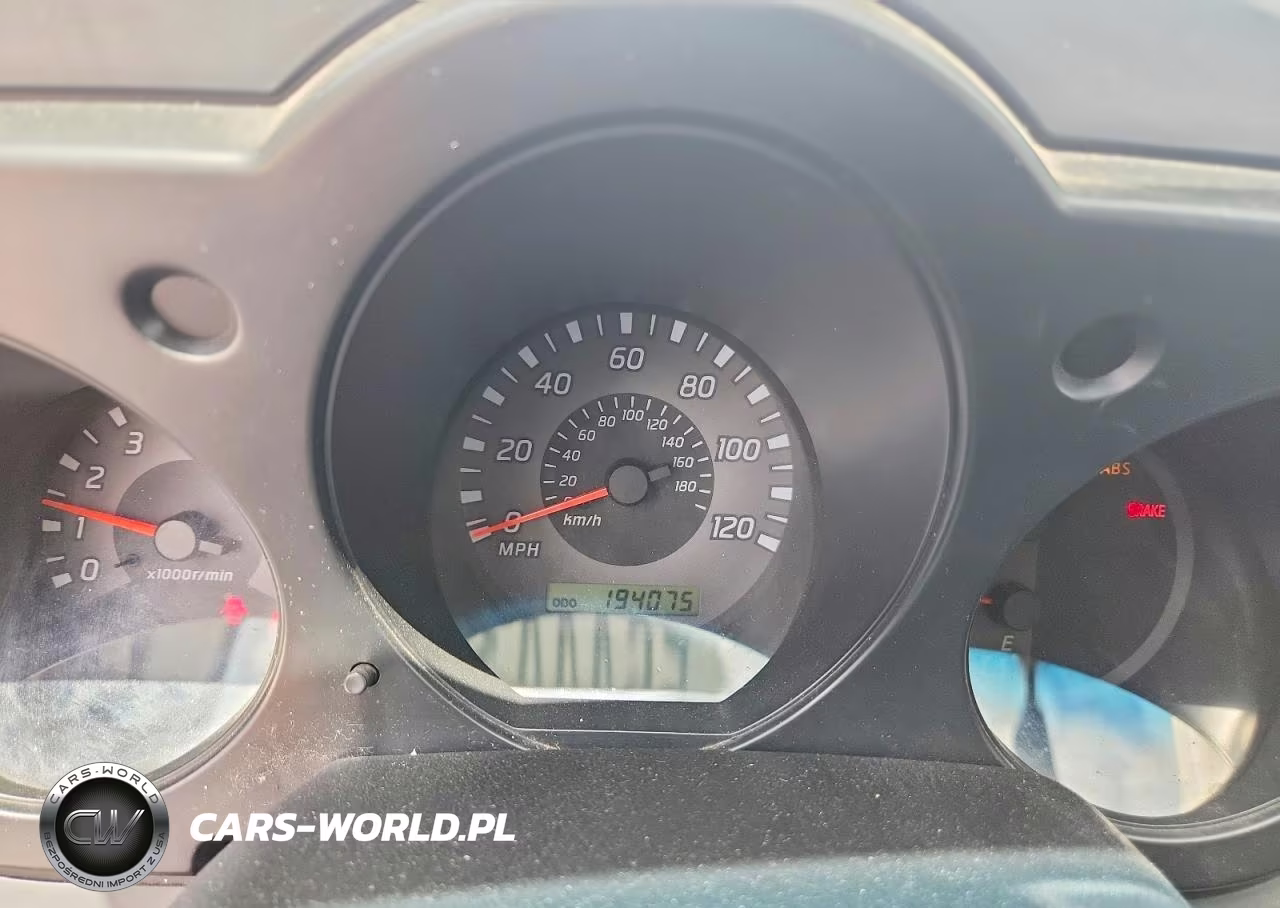 2002 Nissan Xterra Xe-Se VIN:5N1ED28T22C515812 - 9