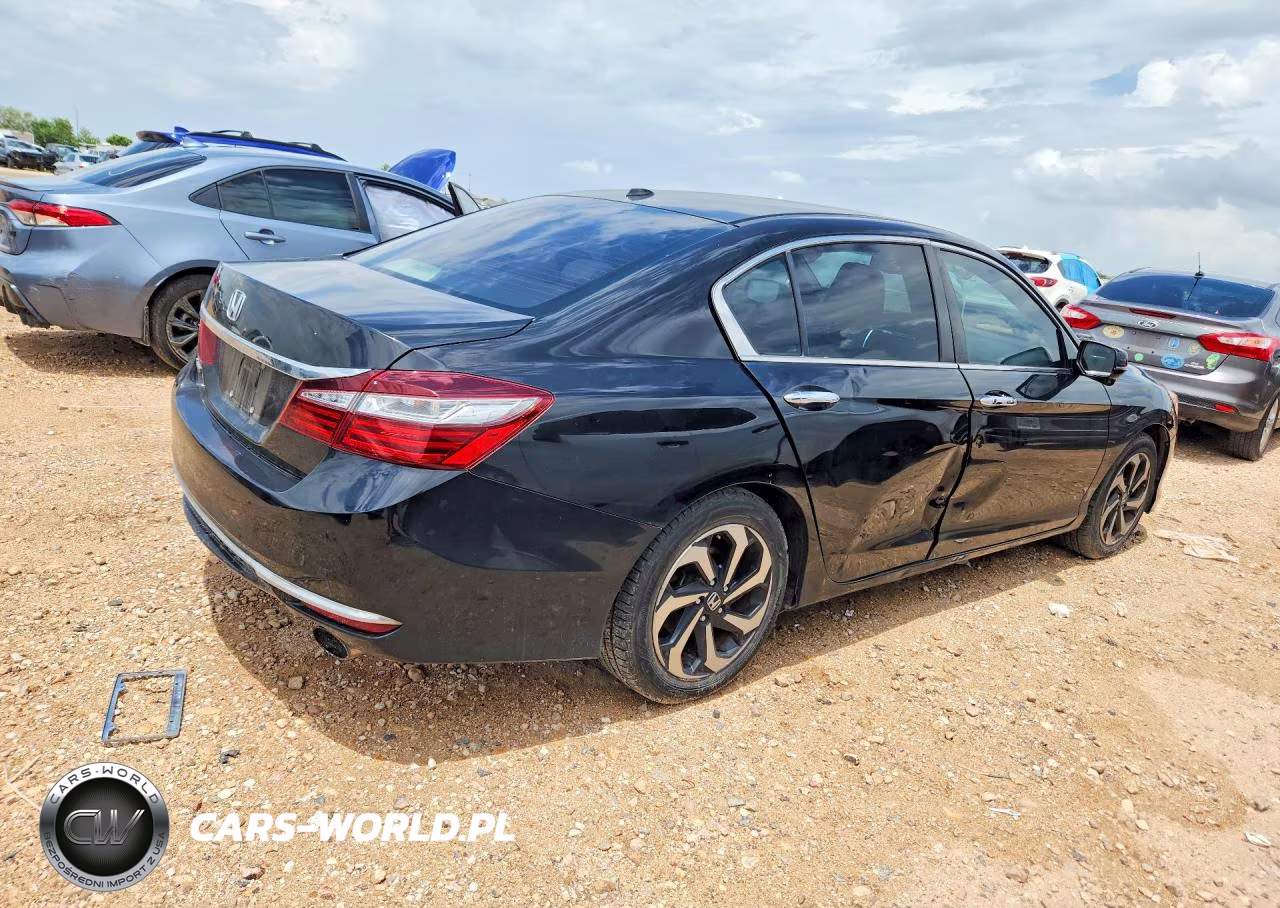 2016 Honda Accord Exl VIN:1HGCR2F82GA060217 - 3