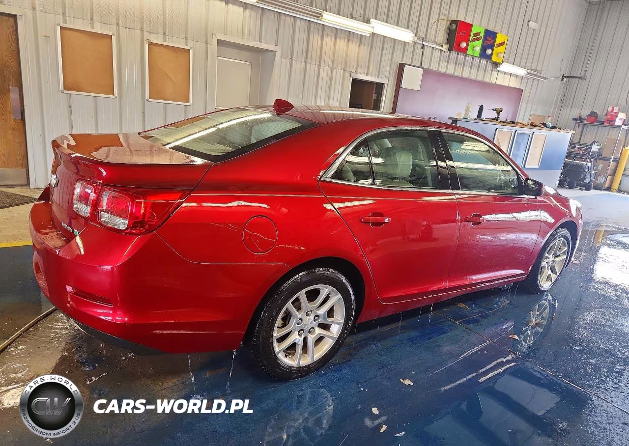 2013 Chevrolet Malibu 1Lt VIN:1G11D5RR1DF103771 - 3