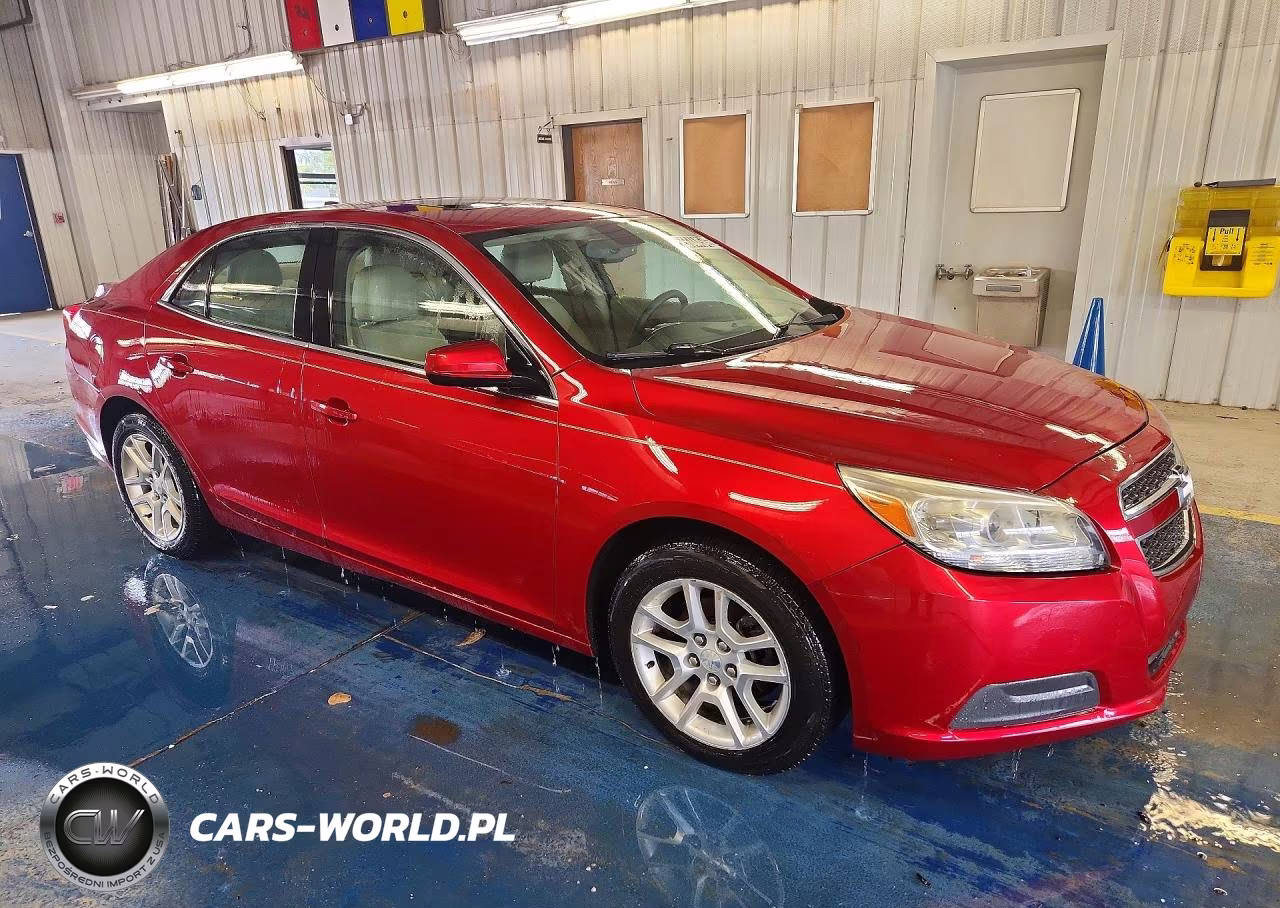 2013 Chevrolet Malibu 1Lt VIN:1G11D5RR1DF103771 - 4