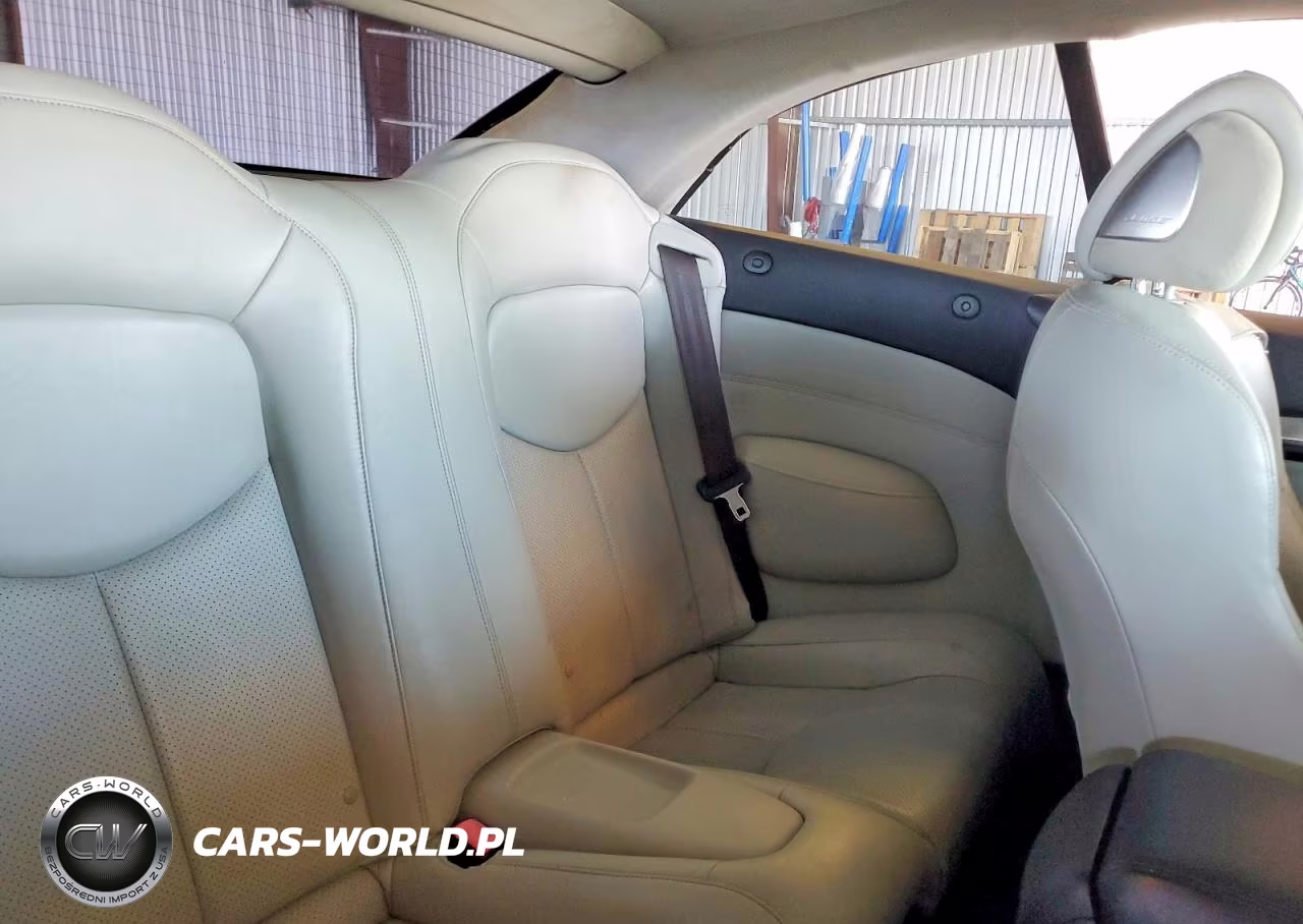 2010 Infiniti G37 Convertible Base VIN:JN1CV6FE1AM350898 - 10